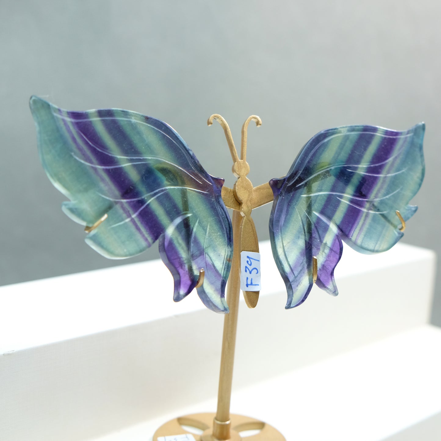 [Wholesale Price]Exquisite Rainbow Fluorite Crystal Butterfly Wings One of A Kind Pieces (Copy)